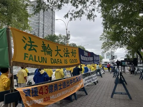 kêu gọi chấm dứt bức hại bên ngoài trụ sở Liên Hợp Quốc